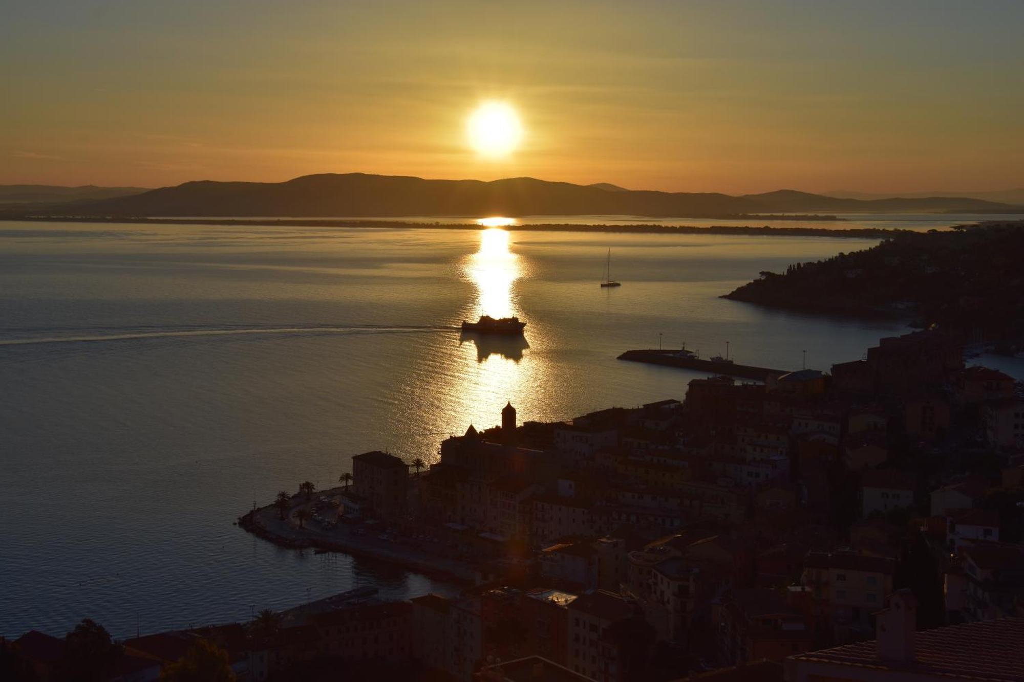 Tuscan Sunrise Porto Santo Stefano  Exterior photo